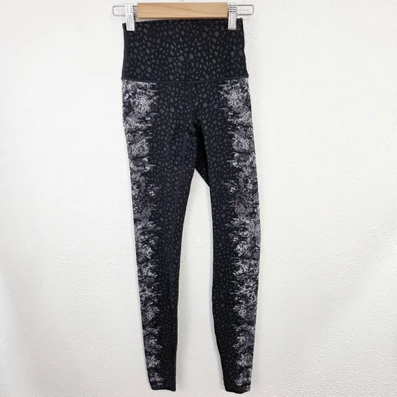 Lululemon Wunder Under Hi-Rise Tight 28" Overlace HR Ice Grey Black leggings 2 - Picture 3 of 7